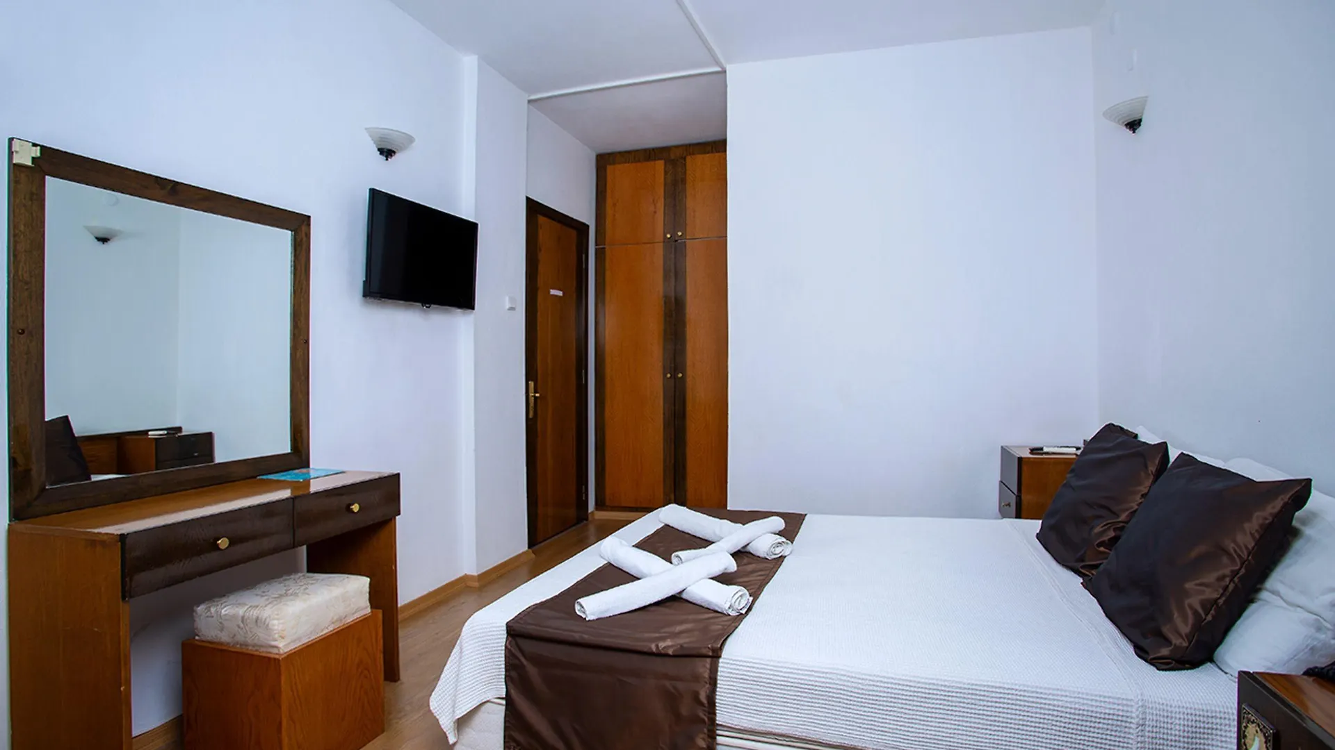 ** Frühstückspension Kabasakal Otel Çeşme Türkei