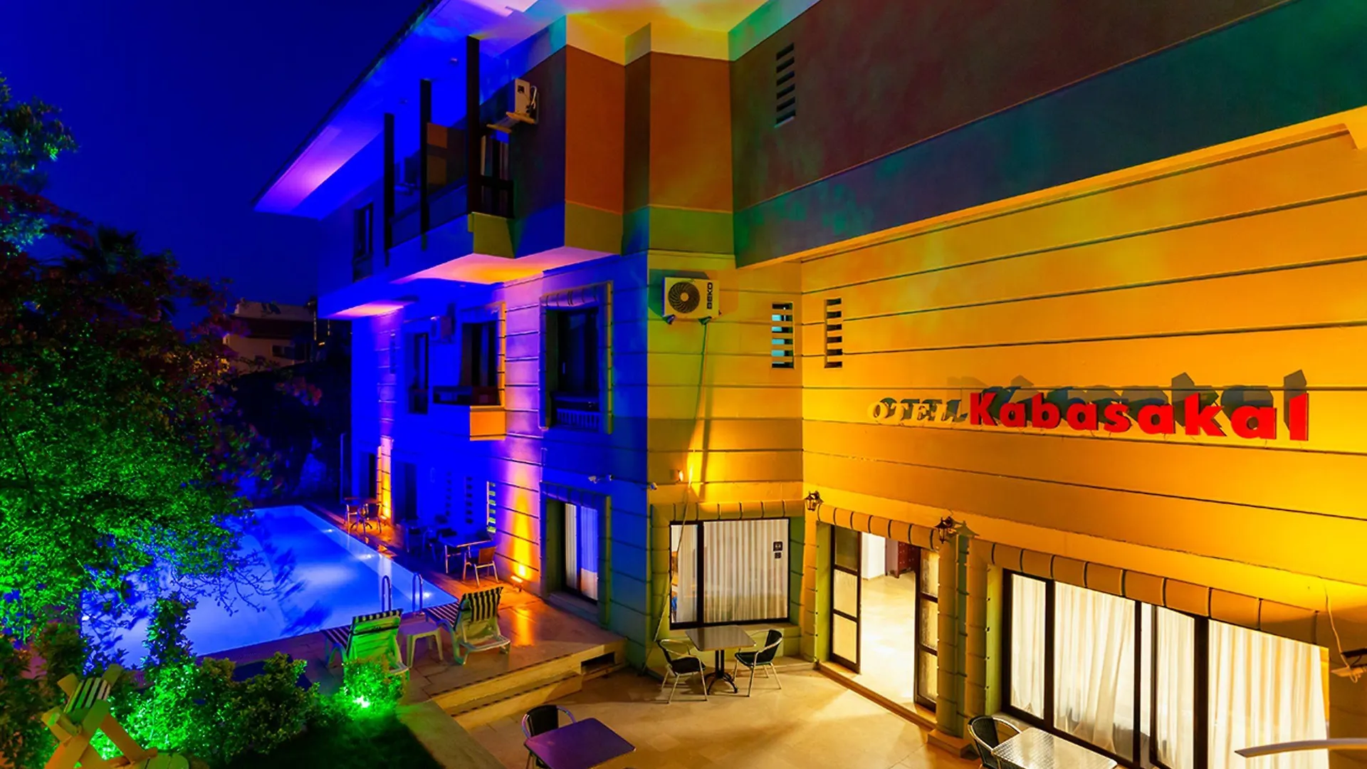 Kabasakal Otel Çeşme