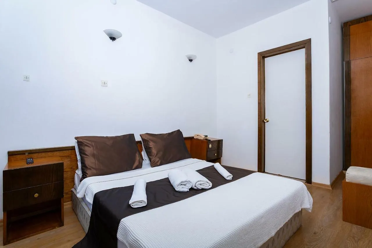 Kabasakal Otel Çeşme B&B