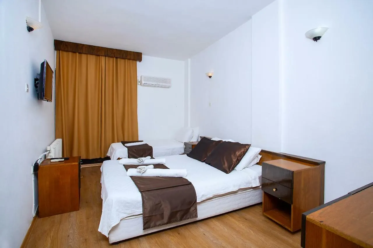 Kabasakal Otel Çeşme
